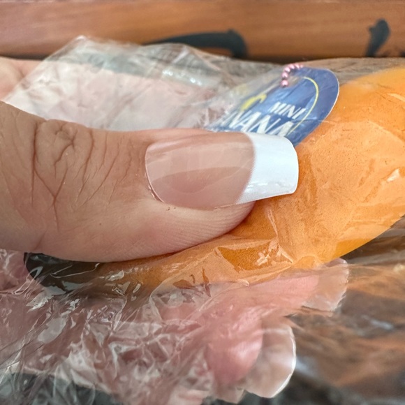 Banana Squishy Keychain - Picture 4 of 4